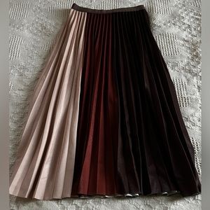 Chicwish pleated skirt